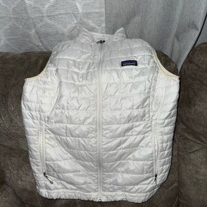 Patagonia Ivory Quilted Vest